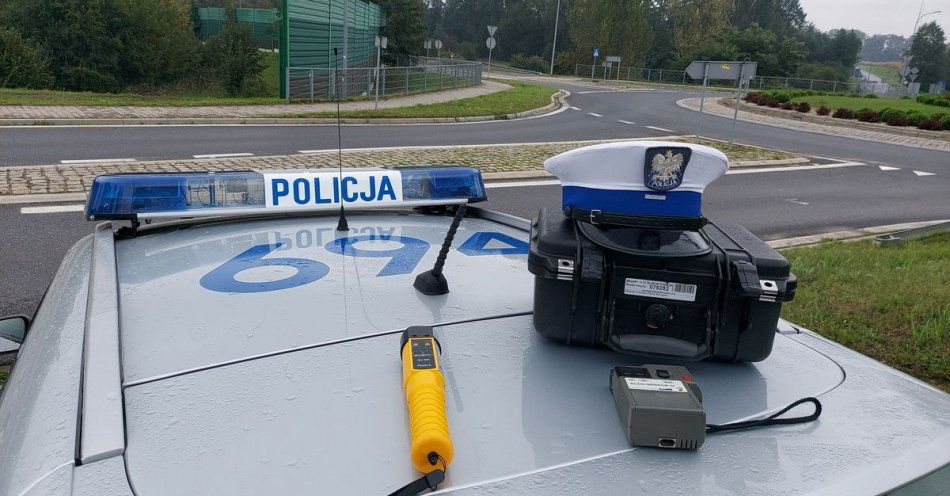 zdjęcie: Potrójny zakaz i prawie dwa promile zatrzymani na drodze / fot. KPP w Wieruszowie