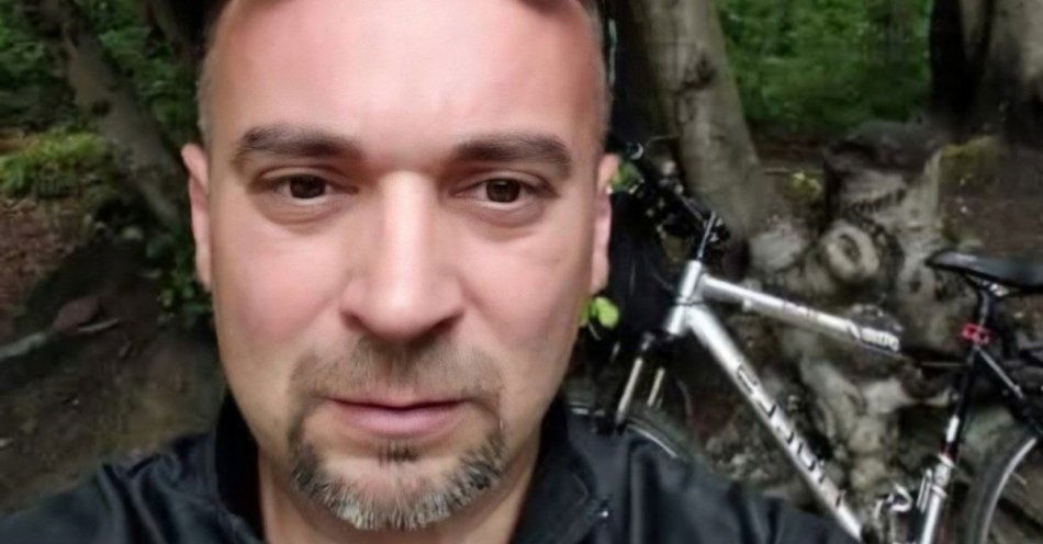 zdjęcie: Zaginął Konrad Woźniak. 53-latek z powiatu przysuskiego / fot. KPP w Przysusze