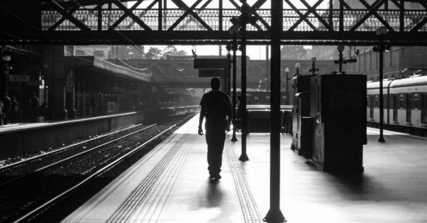 Policjanci wyjaśniają okoliczności śmiertelnego zdarzenia na torach