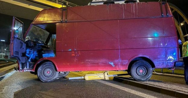 Ukradł samochód, kierował nim w stanie nietrzeźwości i spowodował kolizję