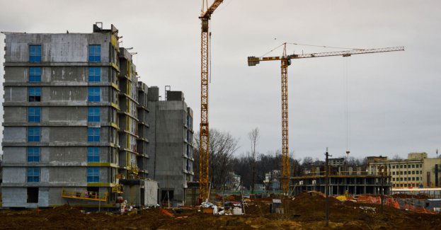 50-latek oszukał kilkanaście firm na ponad 6 mln zł