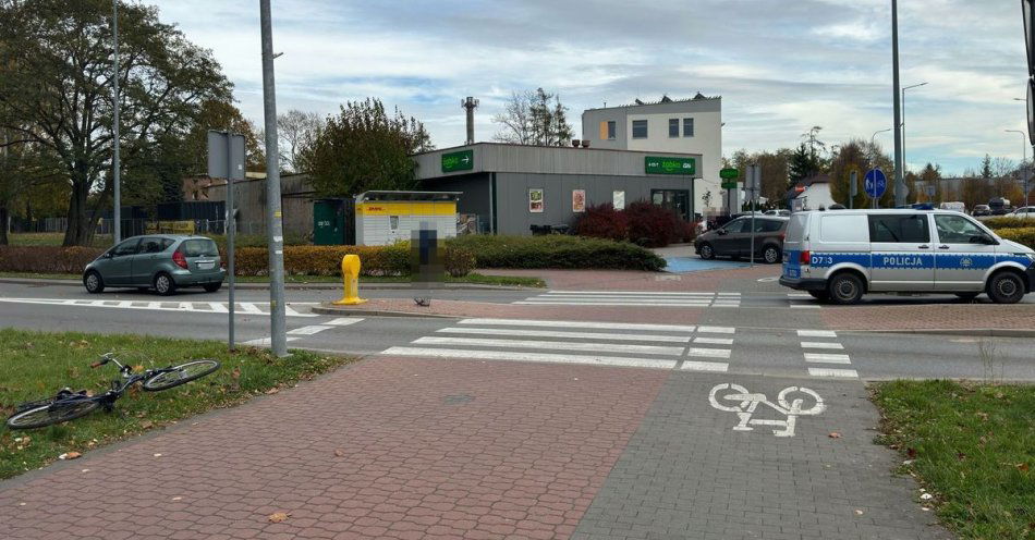 zdjęcie: Rowerzystka potrącona na przejeździe dla rowerów w Puławach / fot. KPP Puławy