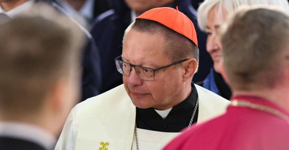 zdjęcie: Kard. Ryś: w pełni solidaryzuję się ze stanowiskiem kard. Pierbattista Pizzaballa i br. Francesco Ielpo / Łódź, 28.03.2026. Metropolita krakowski kard. Grzegorz Ryś na ingresie metropolity łódzkiego kard. Konrada Krajewskiego do Bazyliki Archikatedralnej św. Stanisława Kostki w Łodzi, 28 bm. (amb) PAP/Marian Zubrzycki