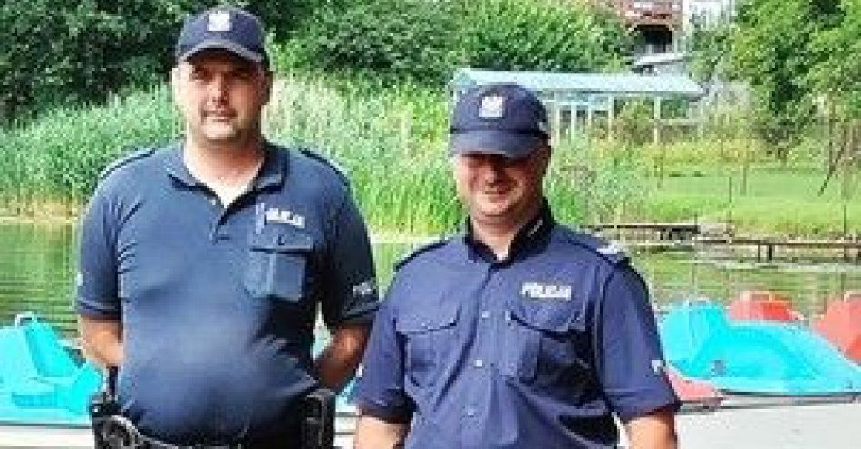 zdjęcie: Policjanci z Dębna kontrolowali wypożyczalnie sprzętu wodnego / fot. KPP w Myśliborzu
