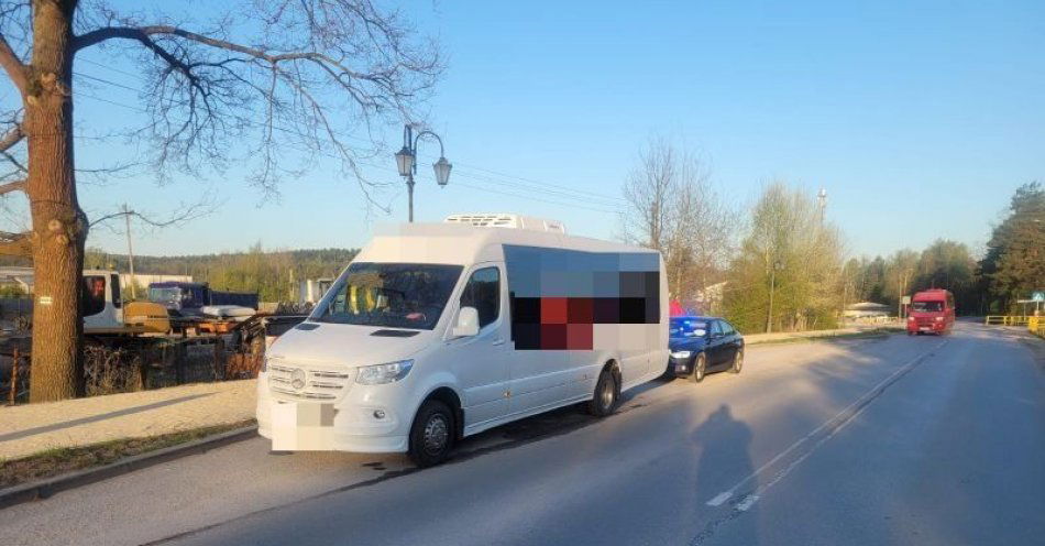 zdjęcie: Nietrzeźwa kobieta za kierownicą kursowego busa / fot. KMP Kielce