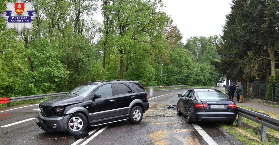 zdjęcie: Zderzenie dwóch samochodów osobowych na DK-17 w Izbicy / fot. KPP Krasnystaw