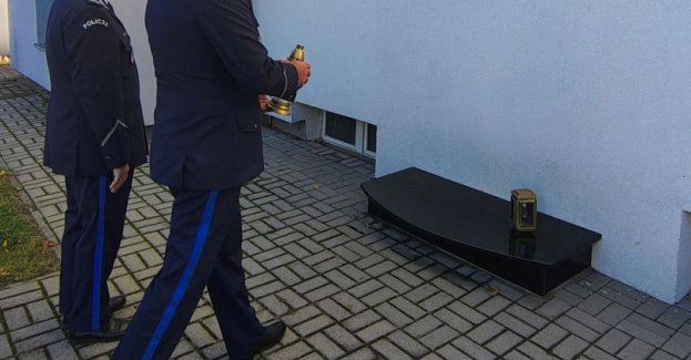Łęczyccy policjanci oddali hołd poległym kolegom