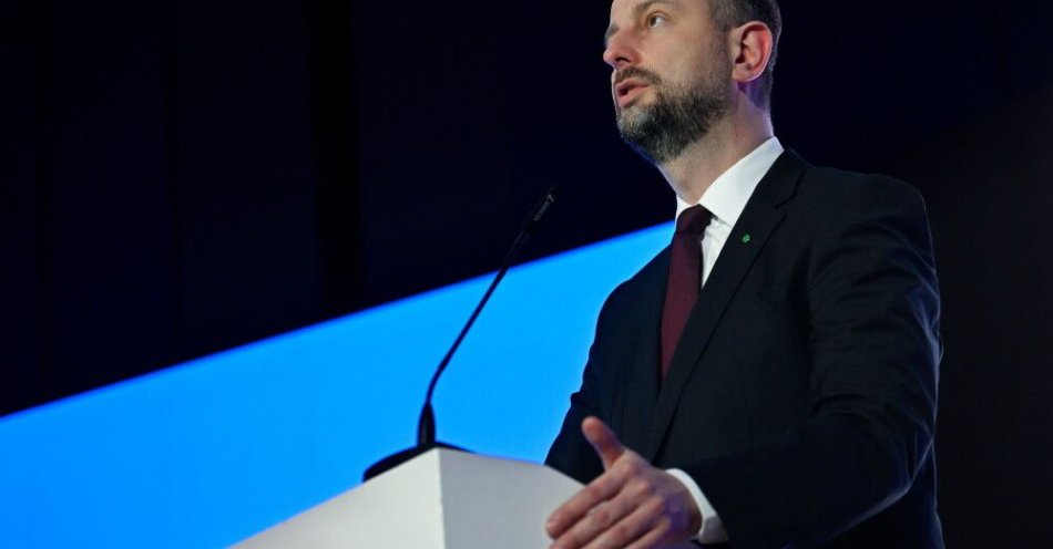 zdjęcie: Szef MON: już tysiąc osób zgłosiło się do Legionu Medycznego / Kraków, 10.04.2026. Wicepremier, minister obrony narodowej Władysław Kosiniak-Kamysz podczas wystąpienia w trakcie konferencji „Forum Intensywnej Terapii 2026”, 10 bm. w auli Auditorium Maximum Uniwersytetu Jagiellońskiego w Krakowie. (sko) PAP/Art Service