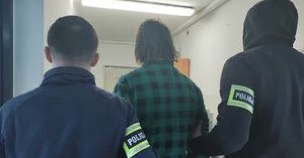 Marihuana i nielegalny alkohol zabezpieczone przez pajęczańskich policjantów