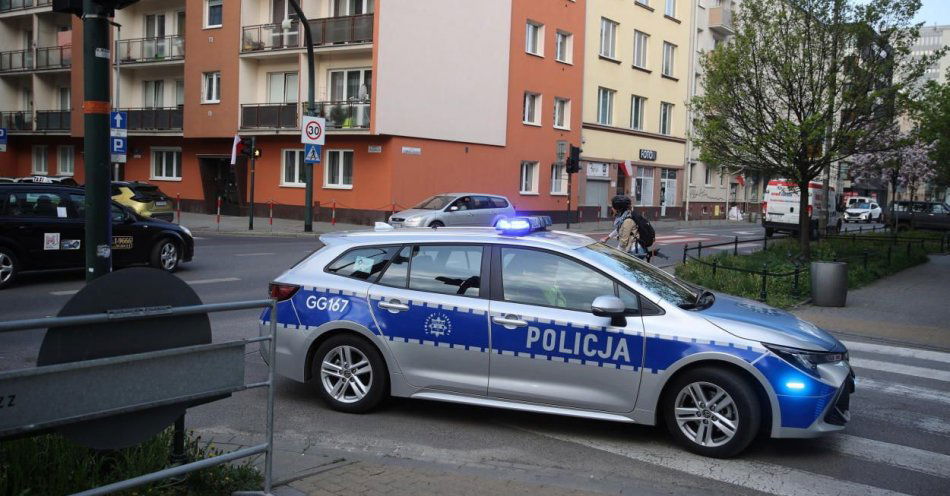 zdjęcie: W Krakowie pobity kolejny kontroler biletów, doznał wstrząśnienia mózgu / fot. PAP
