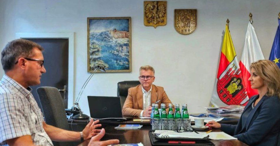 zdjęcie: Trwają analizy systemu opłat za odpady / fot. UM Grudziądz