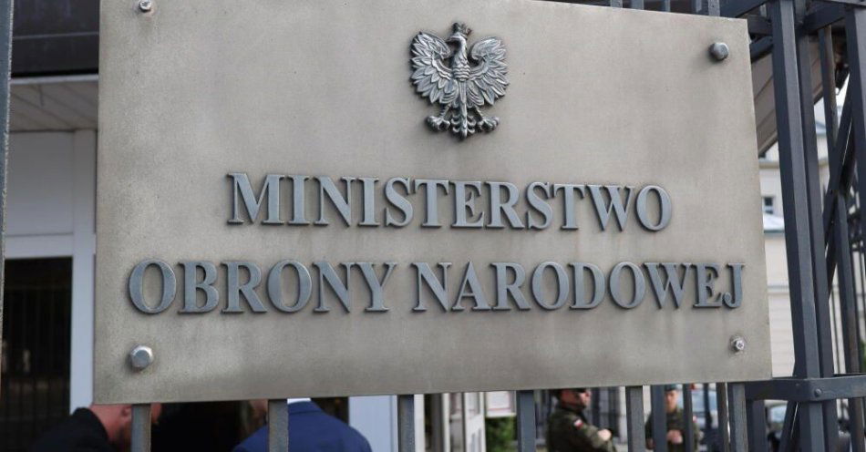 zdjęcie: Spekulacje, że powodem awansów w wojsku są względy rodzinne - nieprawdziwe i krzywdzące / fot. PAP