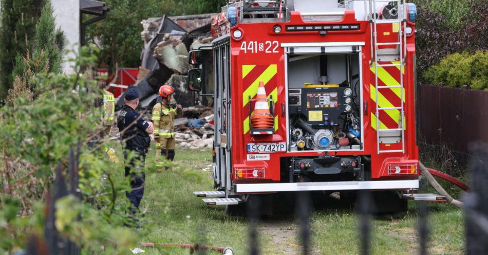 zdjęcie: Nie żyje mężczyzna, którego ciało wydobyto spod gruzów budynku / fot. PAP