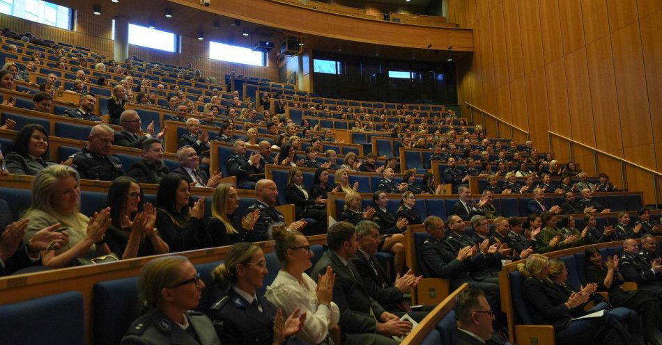 zdjęcie: Sto lat kobiet w Policji uczczone konferencją w Krakowie / fot. KMP w Zakopanem