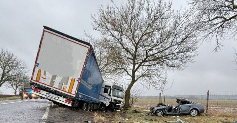 zdjęcie: Wypadek Drogowy na DK 10 / fot. KPP w Choszcznie