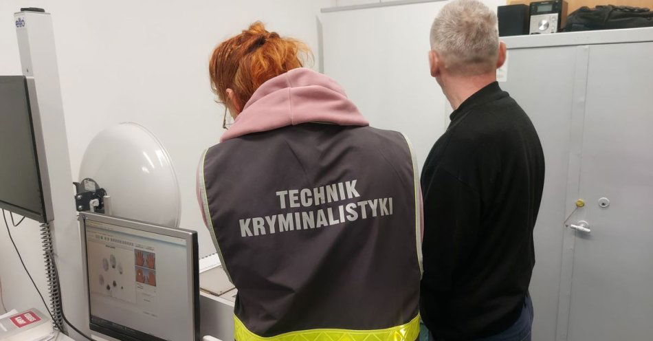 zdjęcie: Policjanci zatrzymali oszustów działających metodą „na wypadek” / fot. KPP w Łęczycy