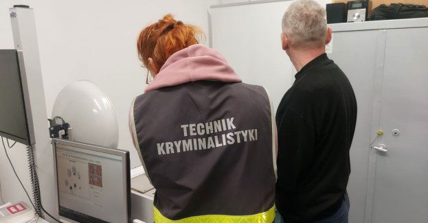 Policjanci zatrzymali oszustów działających metodą „na wypadek”