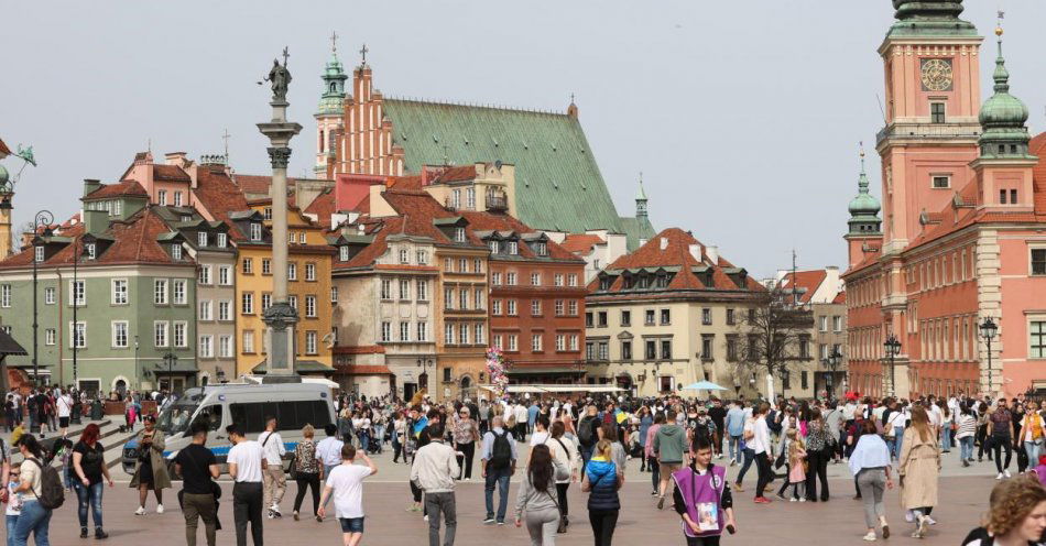 zdjęcie: Systematycznie przybywa warszawiaków / fot. PAP