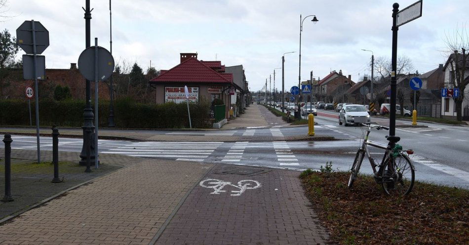 zdjęcie: Potrącenie rowerzysty na przejeździe rowerowym / fot. KPP Ryki