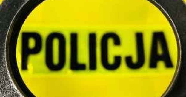 Nerwowe  zachowanie na widok policyjnego radiowozu - powód? Narkotyki, które miał przy sobie