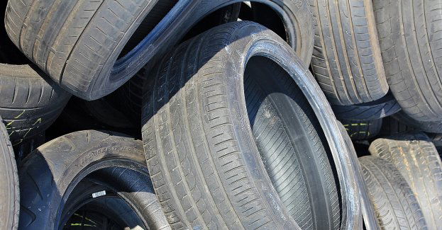 Stare opony – do punktu zbiórki odpadów