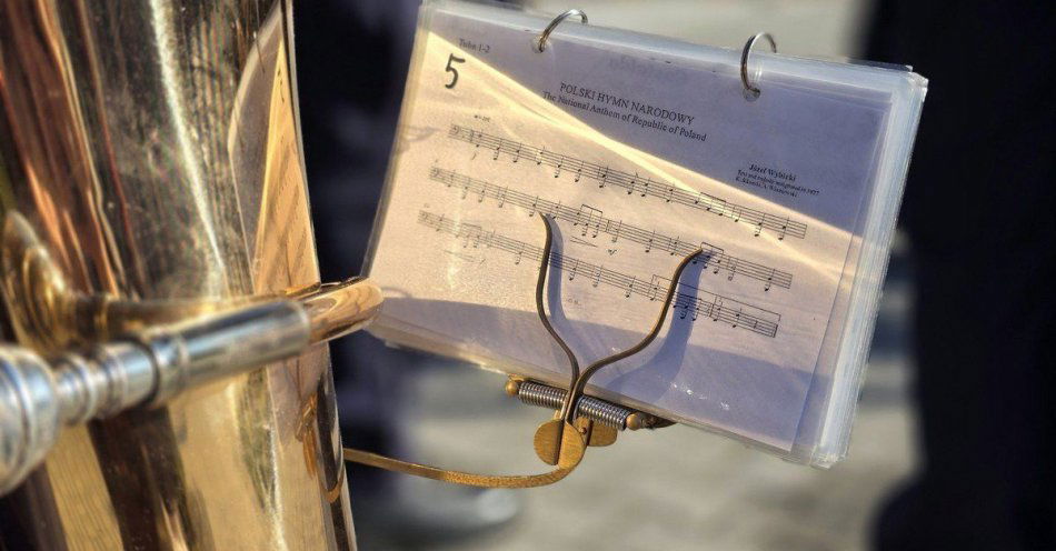 zdjęcie: Wzruszające odsłonięcie pomnika Powstańców Śląskich w Orzeszu / fot. KPP w Mikołowie