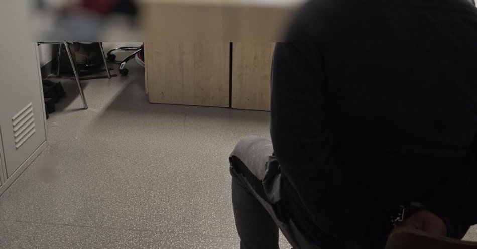 zdjęcie: Pijany kierowca z Sosnowca oferował 5000 zł policjantom / fot. KMP w Dąbrowie Górniczej