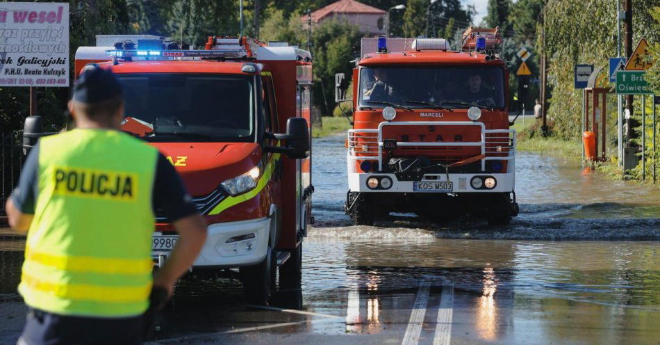 zdjęcie: Stan klęski żywiołowej to nie jest dodatkowy alert / fot. PAP