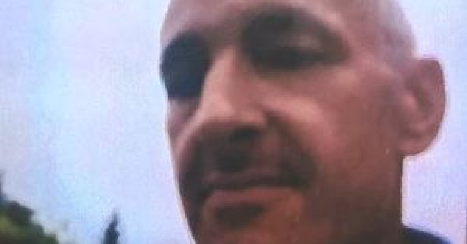 zdjęcie: Zaginął 46-letni Sebastian Majewski z Tomaszowa Mazowieckiego / fot. KPP w Tomaszowie Mazowieckim