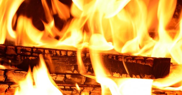 Pożar na Pradze Południe, autobusy na objazdach