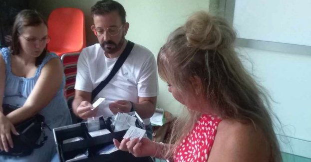 Pierwsze zajęcia w ramach projektu Jestem Tu z wykorzystaniem narkotykowej walizki edukacyjnej