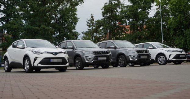 Cztery nieoznakowane hybrydy od Wojewódzkiego Funduszu Ochrony Środowiska i Gospodarki Wodnej w Toruniu