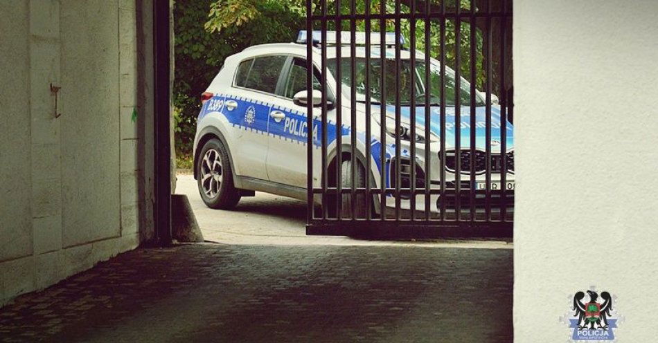 zdjęcie: Dzielnicowi z jedynki nie odpuszczają - zatrzymany sprawca kradzieży / fot. KMP w Wałbrzychu