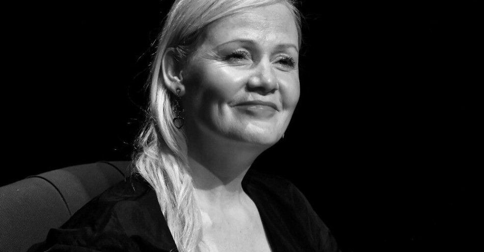 zdjęcie: Prokuratura wszczęła śledztwo ws. wypadku, w którym zginęła dziennikarka Katarzyna Stoparczyk / fot. PAP