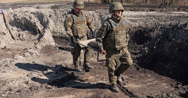Pocisk artyleryjski znaleziony podczas prac ziemnych