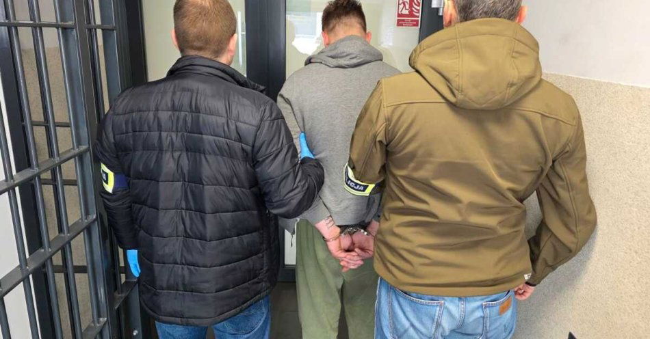 zdjęcie: Ujęto dwoje podejrzanych o serie włamań w Inowrocławiu / fot. KPP Inowrocław