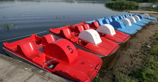 Pływał na rowerze wodnym, zniknął pod wodą; poszukiwania trwają od czterech godzin