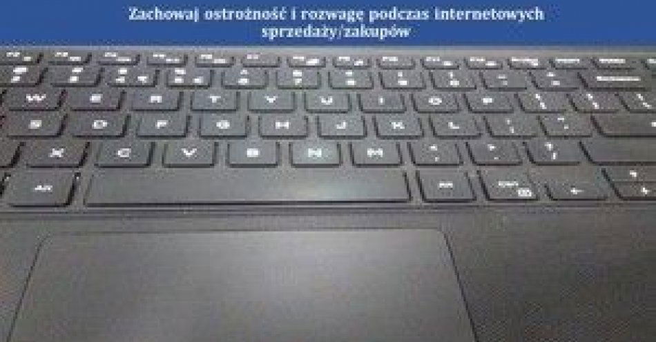 zdjęcie: Sprzedając kanapę poprzez portal społecznościowy stracił prawie 15 tyś zł / fot. KPP w Ostrowi Mazowieckiej