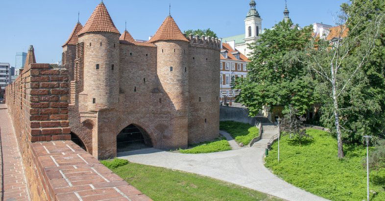 zdjęcie: Wieczorna przygoda na Mariensztacie - spacer z przewodnikiem / pixabay/4258807