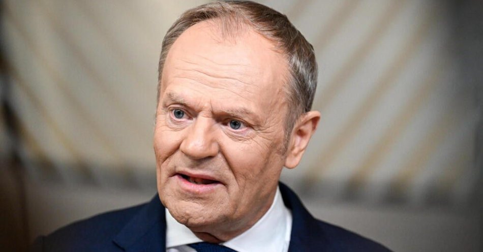 zdjęcie: Premier: KE zatwierdziła polski plan SAFE - prawie 44 mld euro na obronność; tak wyglądają prawdziwe sojusze / Bruksela, Belgia, 22.01.2026. Briefing prasowy w Brukseli, 22 bm. premiera RP Donalda Tuska  przed rozpoczęciem nadzwyczajnego posiedzenia Rady Europejskiej w sprawie Grenlandii. (wd/dw) PAP/Wiktor Dąbkowski