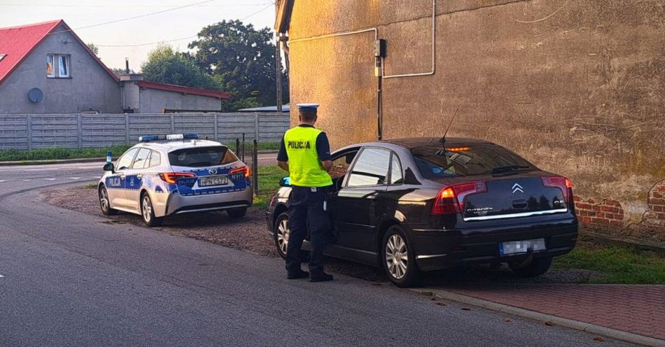 zdjęcie: Policjanci w weekend zatrzymali 6 kierujących pod wpływem alkoholu i narkotyków / fot. KPP w Bytowie