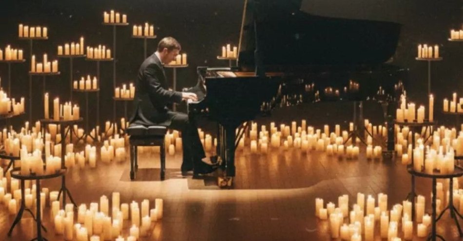 zdjęcie: Muzyka filmowa: kwartet smyczkowy w blasku tysiąca świec / kupbilecik24.pl / Muzyka filmowa: kwartet smyczkowy w blasku tysiąca świec