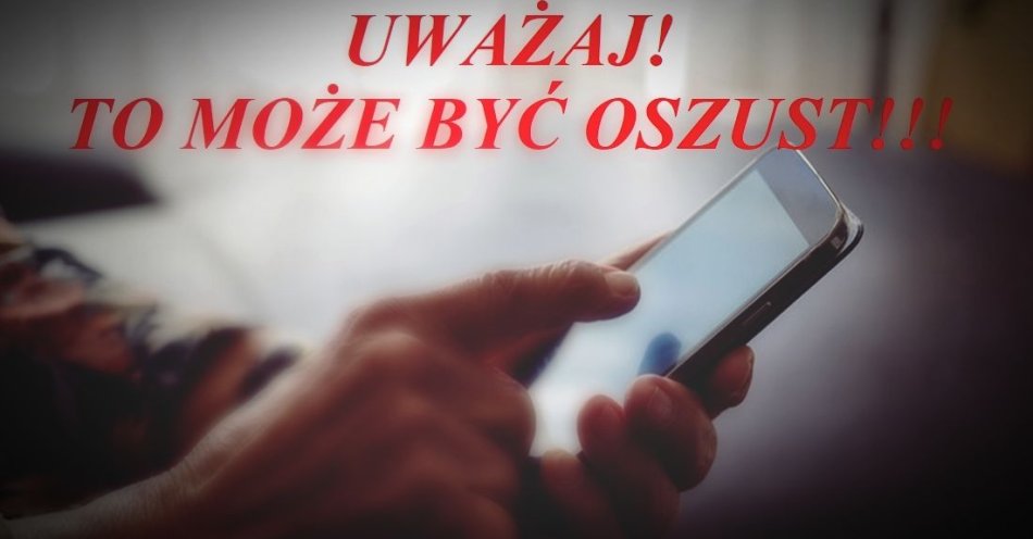 zdjęcie: Dzięki czujności pracowników banku 63-letnia kobieta nie straciła oszczędności życia / fot. KMP Łomża