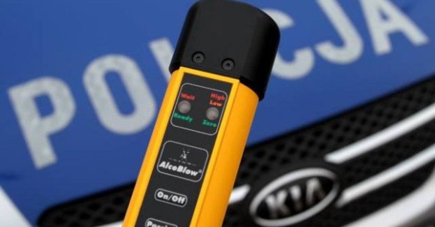 Z 3 promilami i bez uprawnień do kierowania odwoził synka!