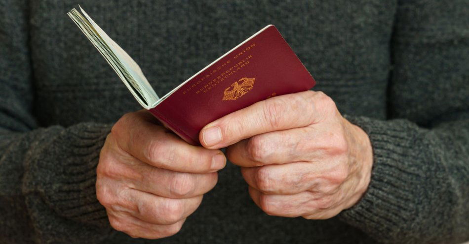 zdjęcie: Lubuskie na granicy z Niemcami skontrolowano prawie 145 tys. osób / v42230133