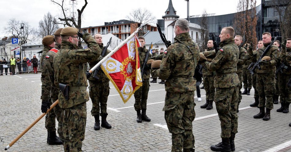 zdjęcie: Ostatnia przysięga mazowieckich Terytorialsów w Książenicach / fot. nadesłane