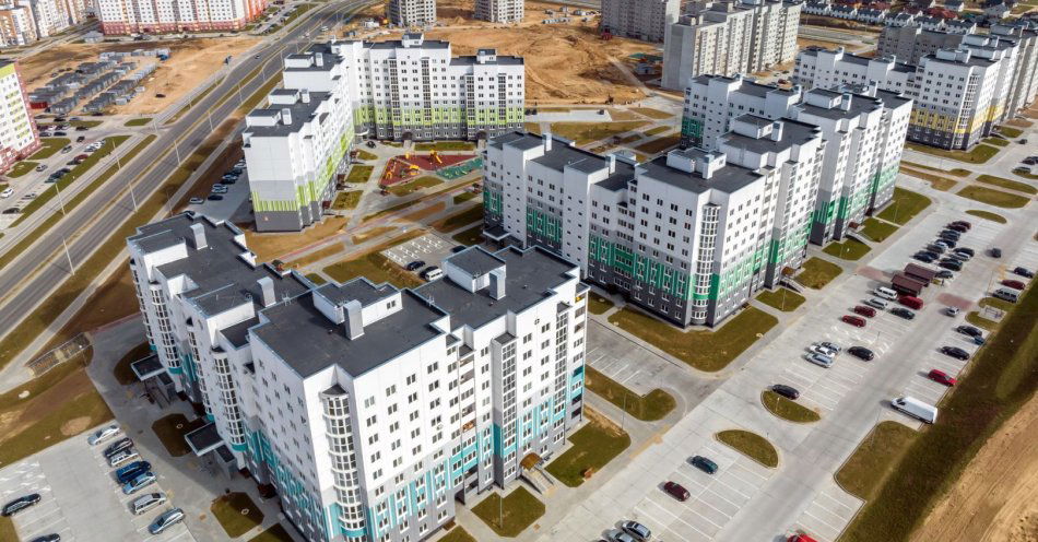 zdjęcie: Dom Development chce sprzedawać w Krakowie ok. tysiąca mieszkań rocznie za 4-5 lat / v22257274