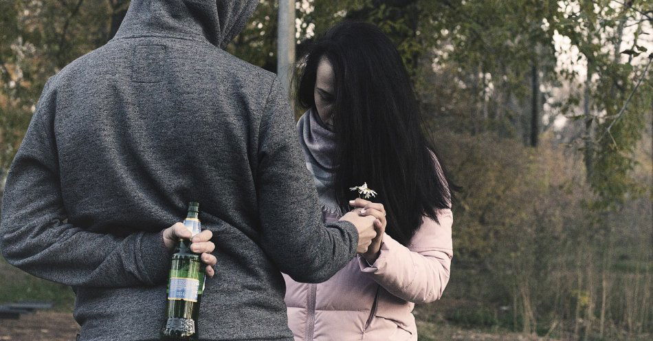 zdjęcie: Alkohol nie dla nieletnich / pixabay/2847445
