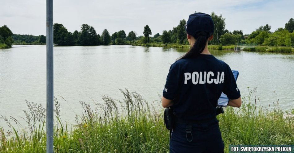 zdjęcie: Kontrola zbiorników wodnych / fot. KPP Końskie