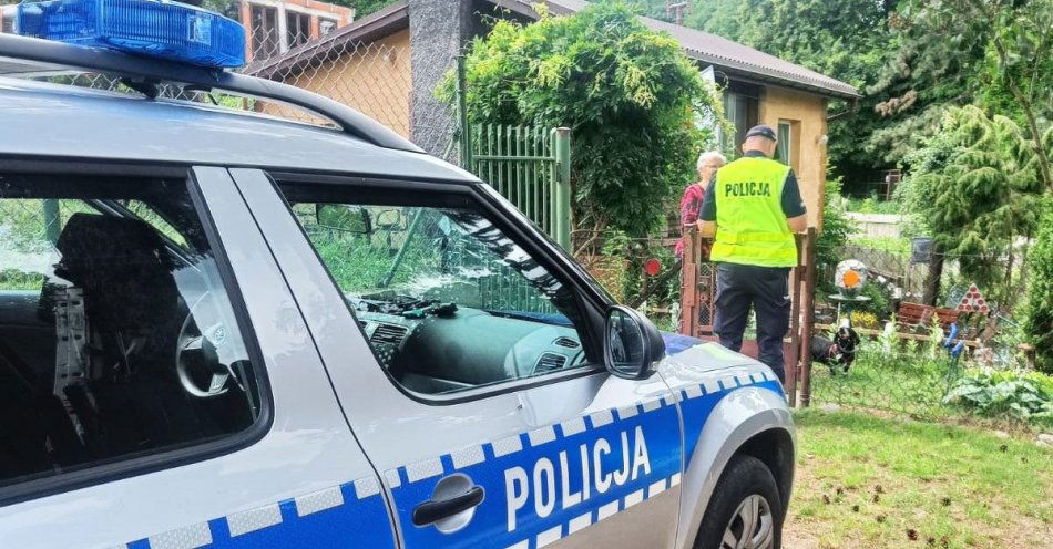 zdjęcie: Tereny działkowe pod nadzorem dzielnicowych / fot. KPP w Pułtusku